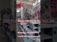 Mostra de enfardadeira de sucata