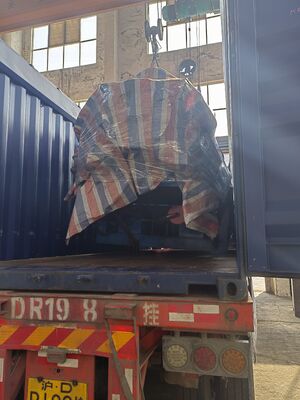 Compact Hydraulic Baler For Ferrous Or Non-Ferrous Scrap