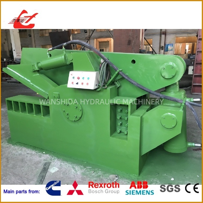 Reliable Scrap Metal Shear 1600Kn 320mm Largest Blade Opening With Protection For Mid-Capacity Cutting Solution