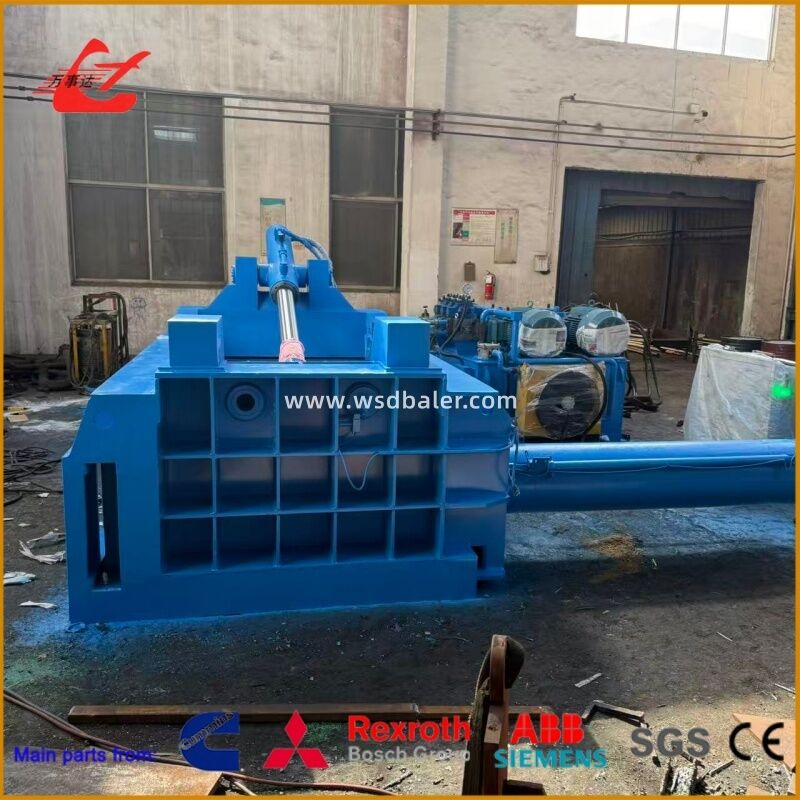 2500kN Heavy-Duty Metal Baler, Adjustable Bale Size 400-700mm, 60kW Motor, 2000x1400x900 Chamber