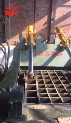 Baler de resíduos metálicos hidráulico de 60 kW de carga pesada 2500 KN Força para reciclagem de rebar e aço